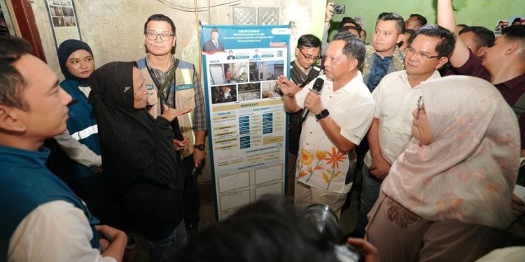 Tinjauan Bedah Rumah Bukit Duri oleh Mendagri Ajak Pemda Dukung Percepatan