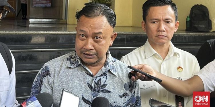 Kompolnas Minta Penyelidikan Tuntas Aktor Intelektual Kericuhan 27 Agustus