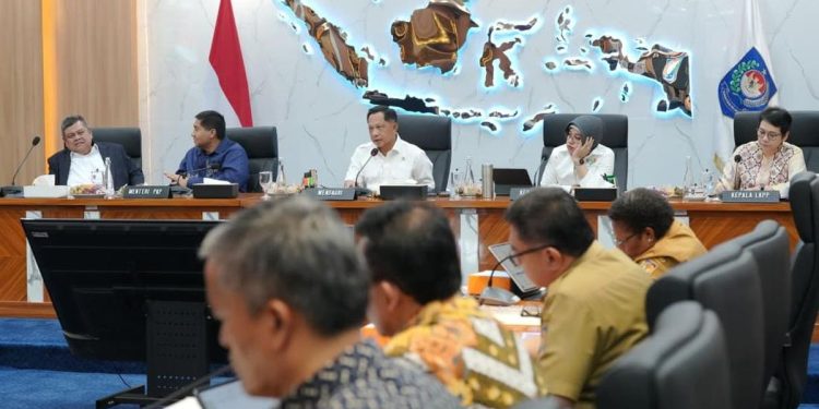 Pembangunan 2200 Rumah Papua Pegunungan dan Gentengisasi oleh Mendagri