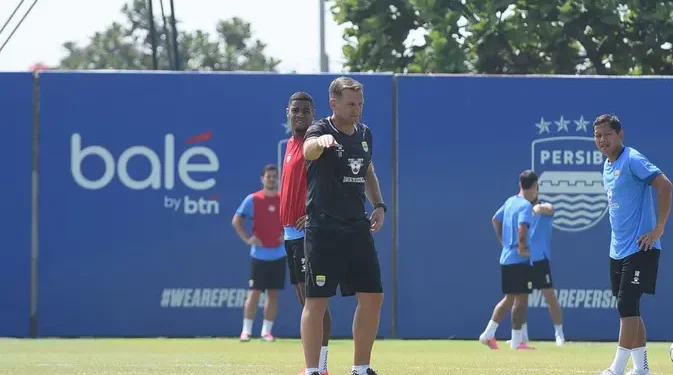 Finalisasi Skuad Persib Bandung untuk Pertandingan Melawan Port FC