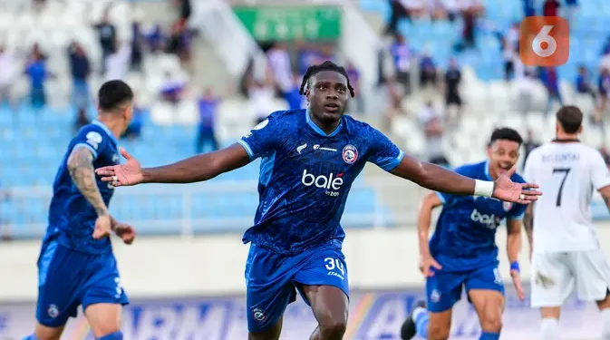 Arema FC Menuju Markas Persija Jakarta