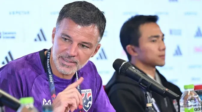 Hudson Siap Adu Taktik Dengan Herdman, Pertarungan Pelatih Inggris