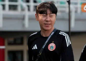 Persija Hadapi PSIM, Persib Lawan Dewa United