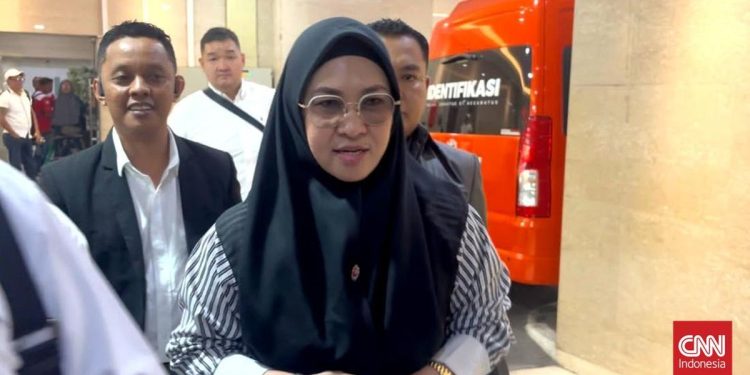 Pemakzulan Sitti Husniah dan Dipecatnya dari Jabatan Bupati Gowa