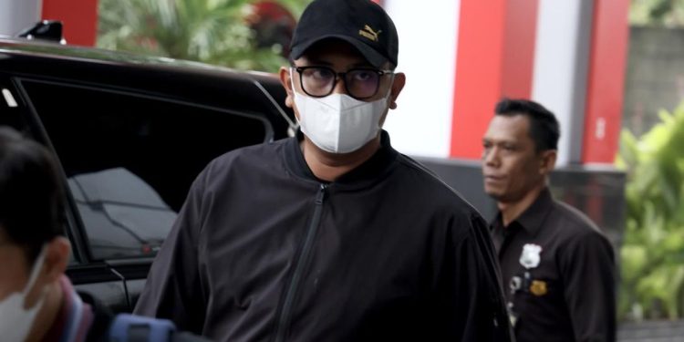 KPK Tetapkan Tersangka OTT Bupati Klaten, Pengumuman Sore Ini