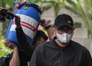 Bupati Klaten Simpan Rp934 Juta Hasil Korupsi dalam Tong