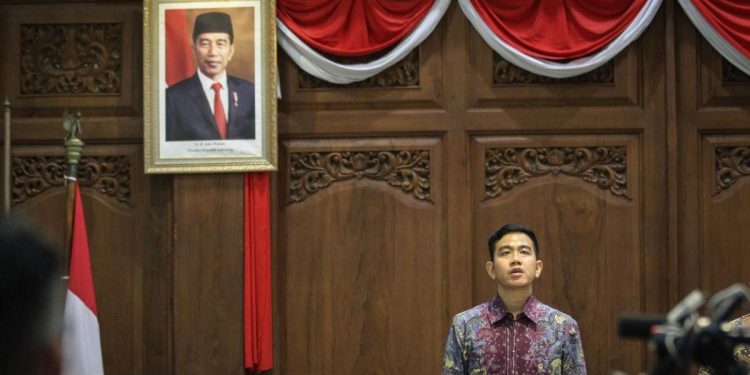 Gerilya Politik dan Hukum Kocok Jabatan Wakil Presiden Gibran