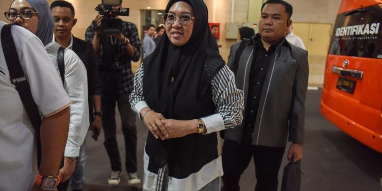 Eks Bupati Gowa Sitti Husniah Tidak Ajukan Penangguhan Penahanan
