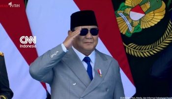 Momen Pemimpin Upacara HUT ke-81 TNI oleh Prabowo