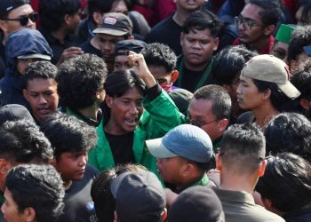Ajudan Gubernur Kaltim Minta Maaf Setelah Terlibat Insiden dengan Mahasiswa Saat Demo
