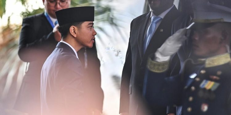 Gibran Bertemu Nelayan Cilacap Membahas Solar Subsidi